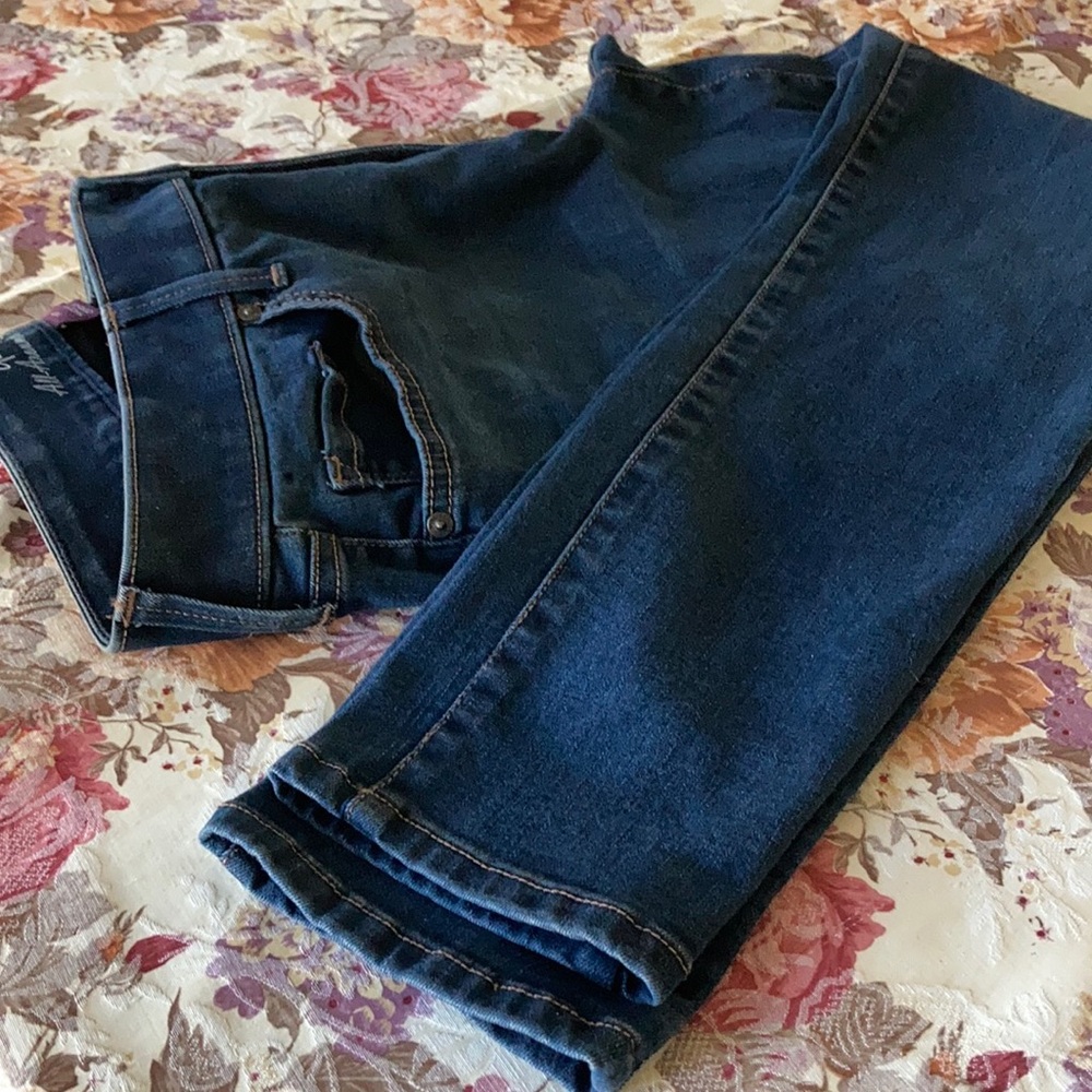 Ladies skinny. jeans